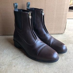 Brand new Ariat riding boots